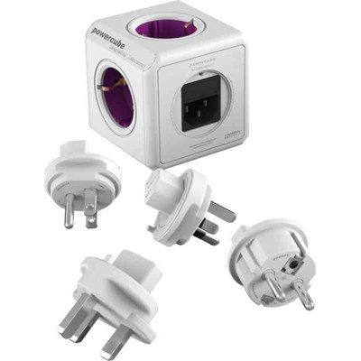 Travel adapter powercube